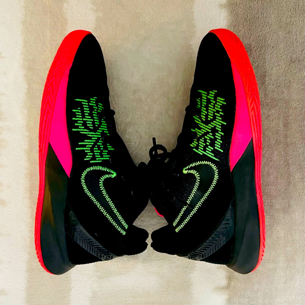 Nike Kyrie Flytrap II